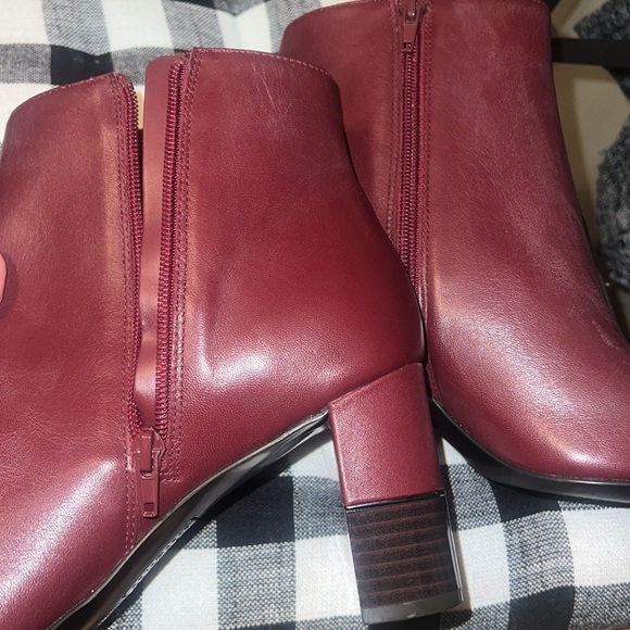 Alfani New Fall Perfect Short Bootie High Stacked Heel Zipper Maroon Square Toe - Picture 9 of 9